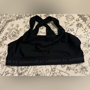 2XL. UA Sports Bra. $25. NWOT.